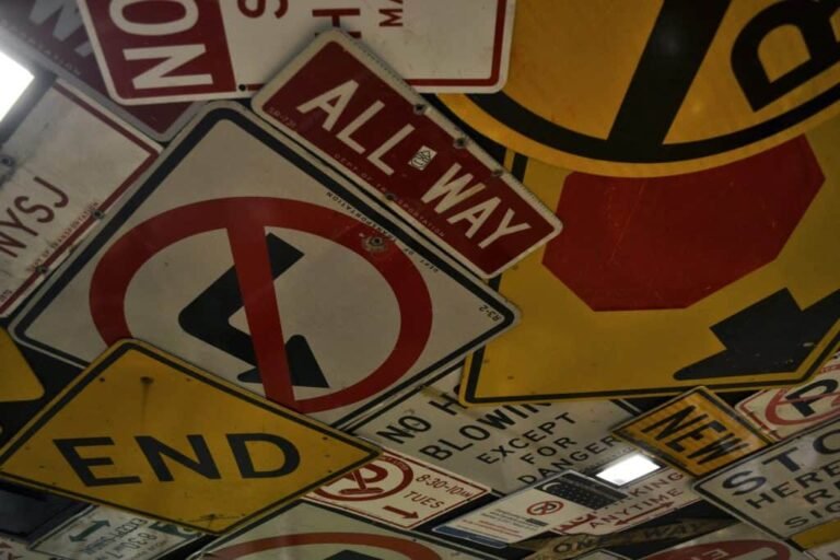 3 Workplace Signs You Need Today 3 Workplace Signs You Need Today