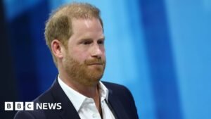 Sun publisher to pay ‘substantial’ damages in settlement