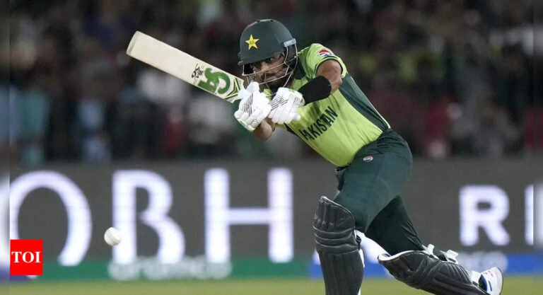 Babar Azam gets advice from Sunil Gavaskar to fix his batting woes | Cricket News