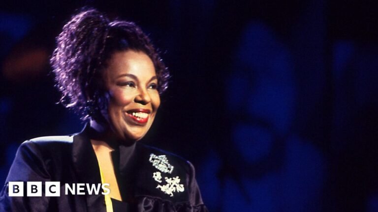 Killing Me Softly singer dies aged 88 Killing Me Softly singer dies aged 88