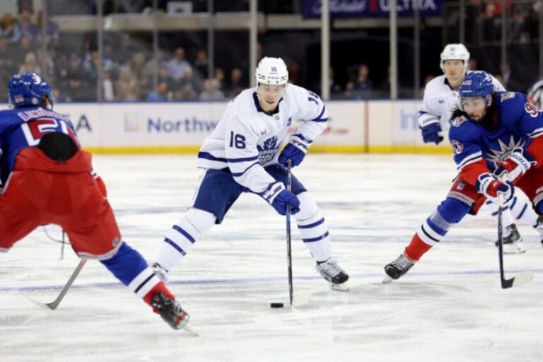 Players From Canada and Sweden Face Pressure to Perform Players From Canada and Sweden Face Pressure to Perform