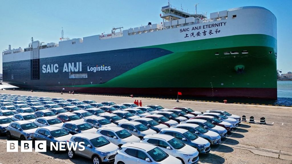 Trump says US will impose additional 10% tariff on China Trump says US will impose additional 10% tariff on China