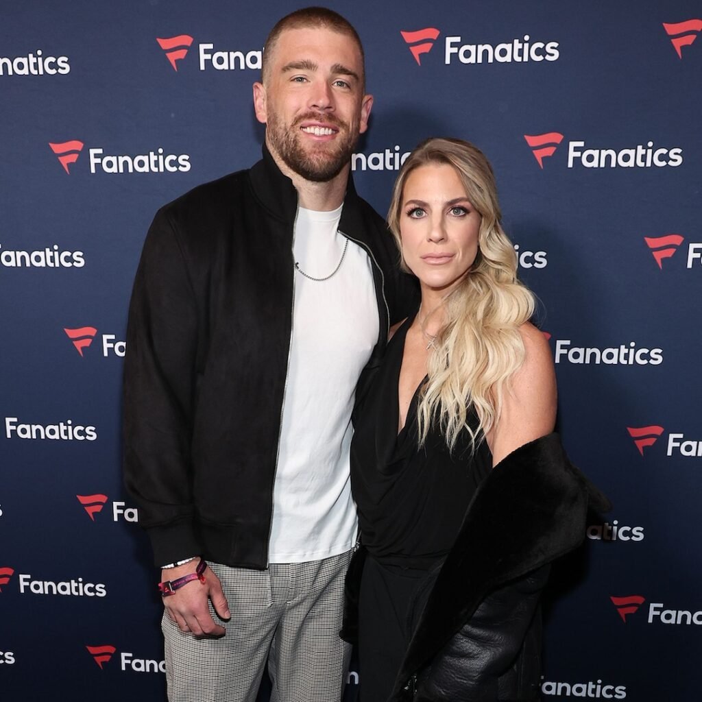 Zach Ertz’s Wife Julie Ertz Gives Advice to NFL WAGs Zach Ertz’s Wife Julie Ertz Gives Advice to NFL WAGs