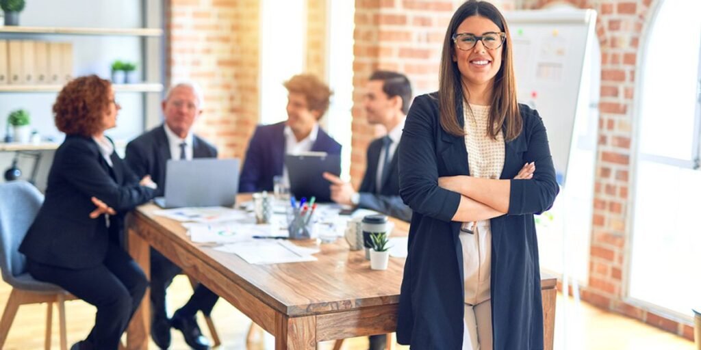 10 Effective Ways To Stand Out At Work