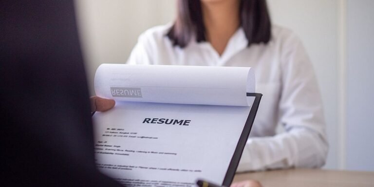 3 Resume Tips Every Job Seeker Needs To Know 3 Resume Tips Every Job Seeker Needs To Know