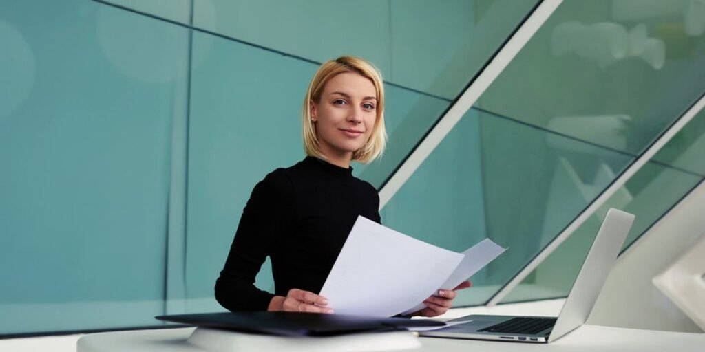 4 Tips For Writing A Powerful Resume