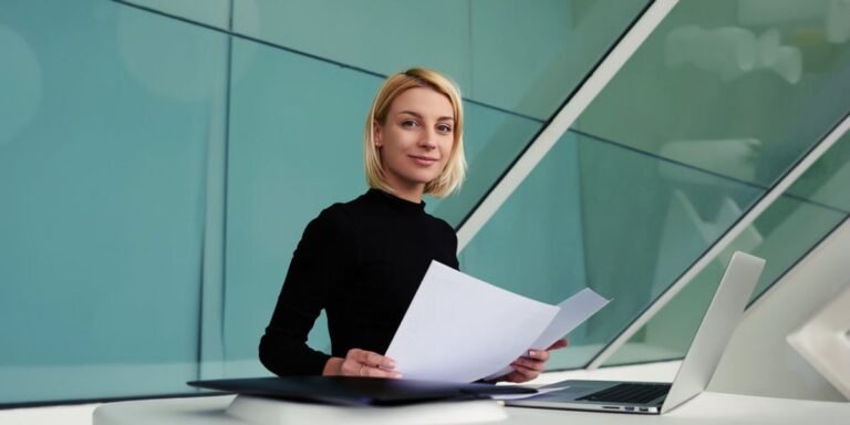 4 Tips For Writing A Powerful Resume