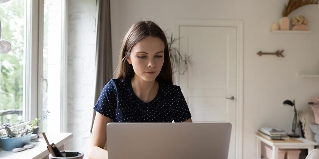 When Should You Use ‘Dear Hiring Team’ On Your Cover Letter?