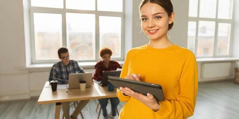 7 Tips To Become A Successful Leader At Work 7 Tips To Become A Successful Leader At Work