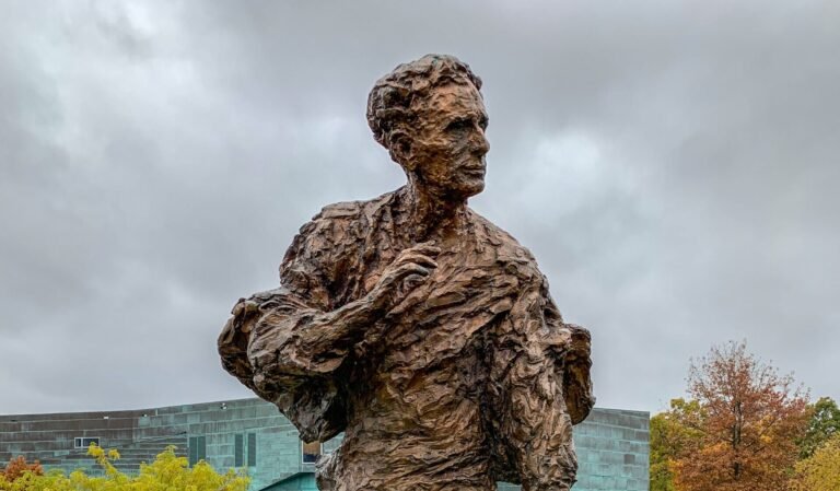 A Tale of Two Populisms: Deconstructing The Neo-Brandeisian and National Conservative Models of Antitrust Law and Political Economy