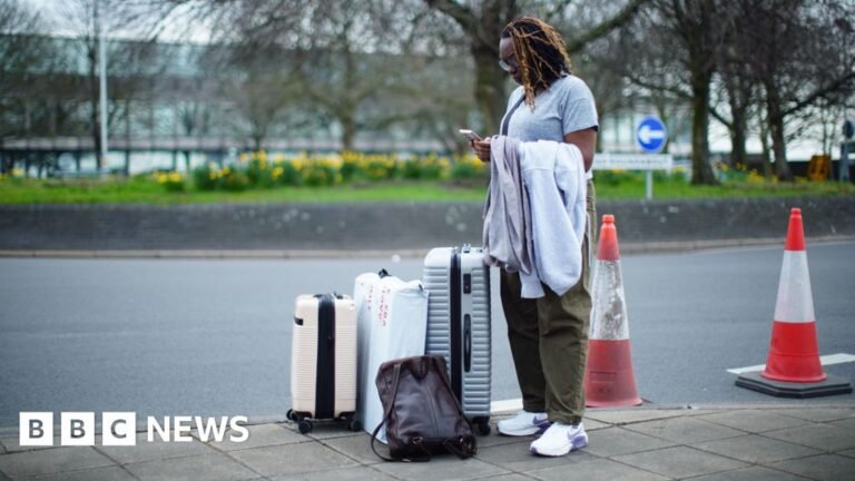 Airlines warned Heathrow about power supply days before shutdown