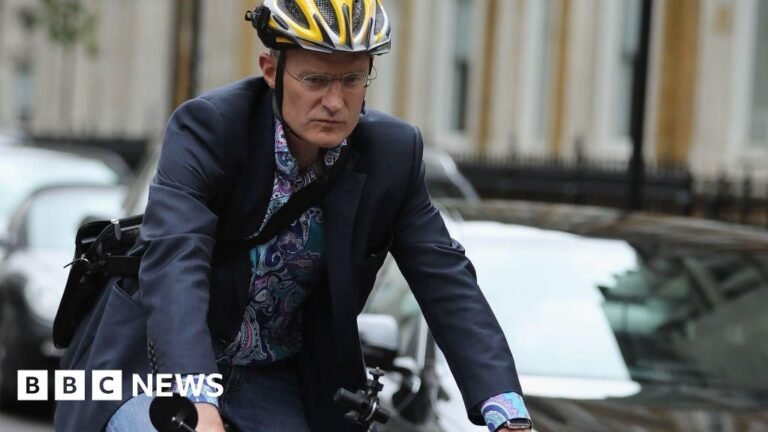 Jeremy Vine stops cycling videos after online abuse