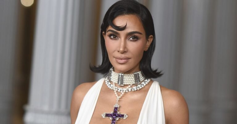 Kim Kardashian will testify in Paris trial over 2016 robbery, lawyer confirms Kim Kardashian will testify in Paris trial over 2016 robbery, lawyer confirms
