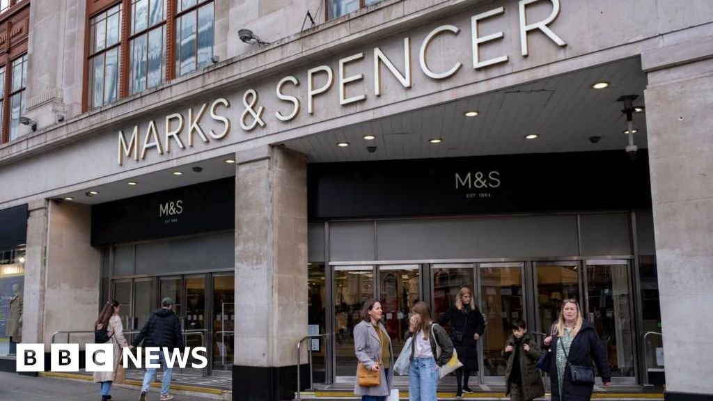 Marks & Spencer online disruption a ‘bruise’ to reputation, analyst says Marks & Spencer online disruption a ‘bruise’ to reputation, analyst says