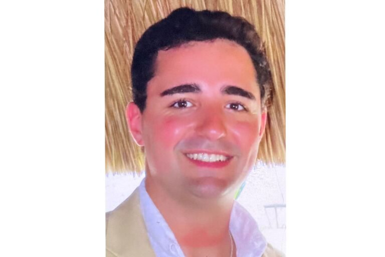 Political Candidate Vanished but His Clothing Was Found on the Beach Political Candidate Vanished but His Clothing Was Found on the Beach