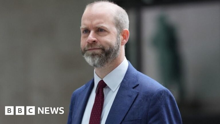 Reynolds refuses to say if British Steel furnaces in Scunthorpe can keep running