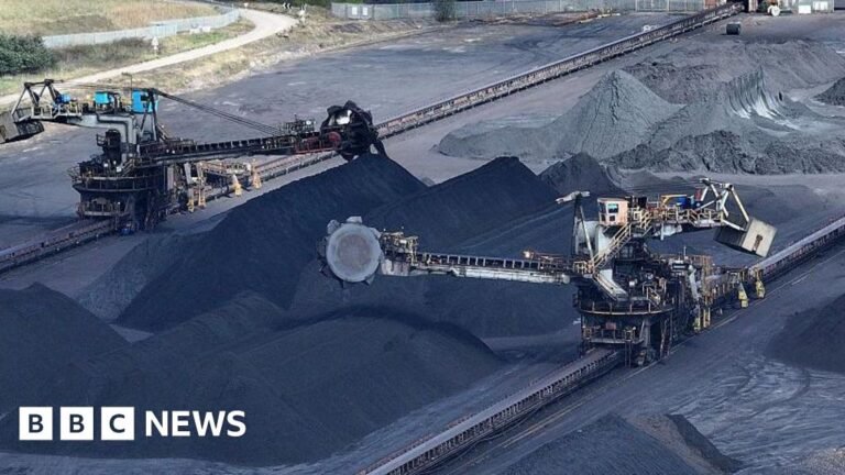 Supplies to be sent to Scunthorpe to keep blast furnaces going