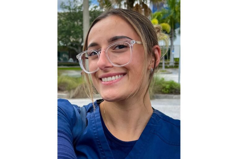 Woman Left 110K in Debt After Graduating Nursing School (Exclusive) Woman Left 110K in Debt After Graduating Nursing School (Exclusive)