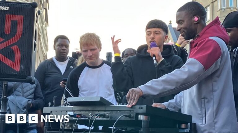 Ed Sheeran supports Sheffield group TRACKS in surprise gig