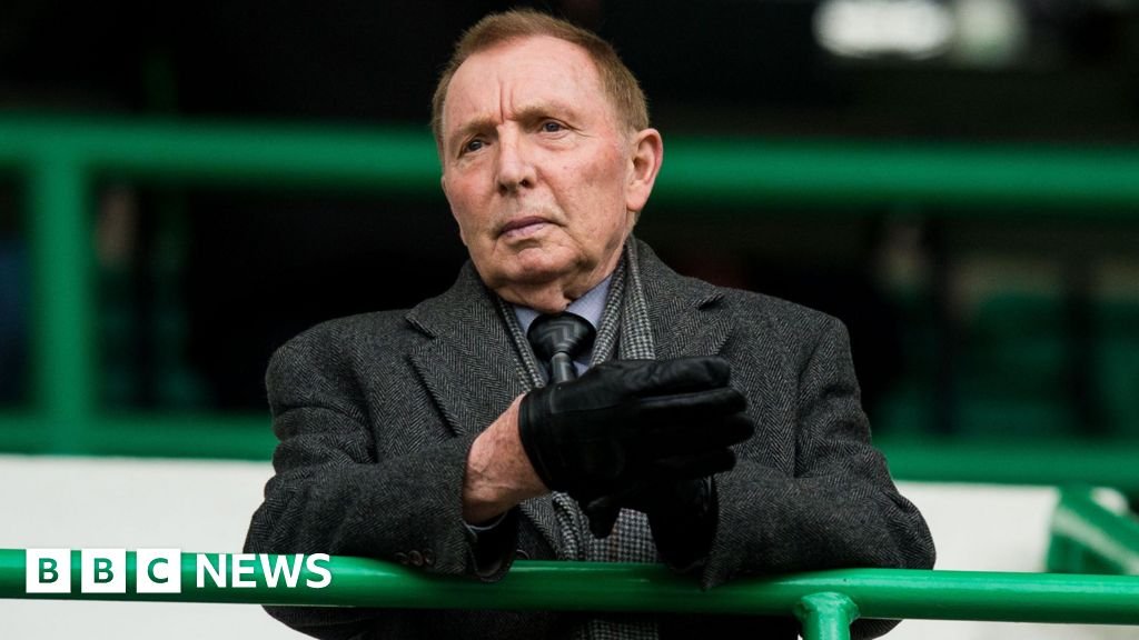 Kwik Fit founder Sir Tom Farmer dies aged 84 Kwik Fit founder Sir Tom Farmer dies aged 84