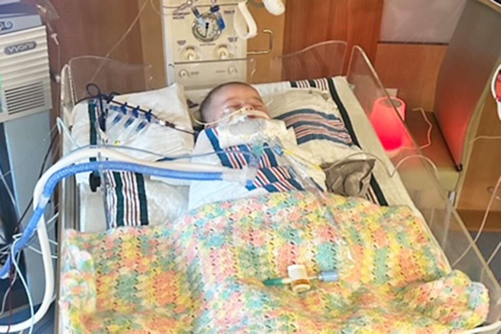 Mom Says Her Infant Turned Blue, ‘Coded in My Arms’ from Whooping Cough (Exclusive) Mom Says Her Infant Turned Blue, ‘Coded in My Arms’ from Whooping Cough (Exclusive)