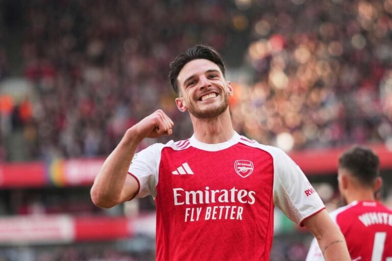 Southampton v Arsenal: Commentary, updates, goals and stats as Tierney goal opens scoring Southampton v Arsenal: Commentary, updates, goals and stats as Tierney goal opens scoring