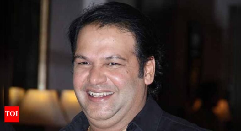 Suresh Menon says there’s no nepotism, but groupism in Bollywood: ‘They call it gol gappe in Delhi, chaat in Mumbai’ | Hindi Movie News Suresh Menon says there’s no nepotism, but groupism in Bollywood: ‘They call it gol gappe in Delhi, chaat in Mumbai’ | Hindi Movie News