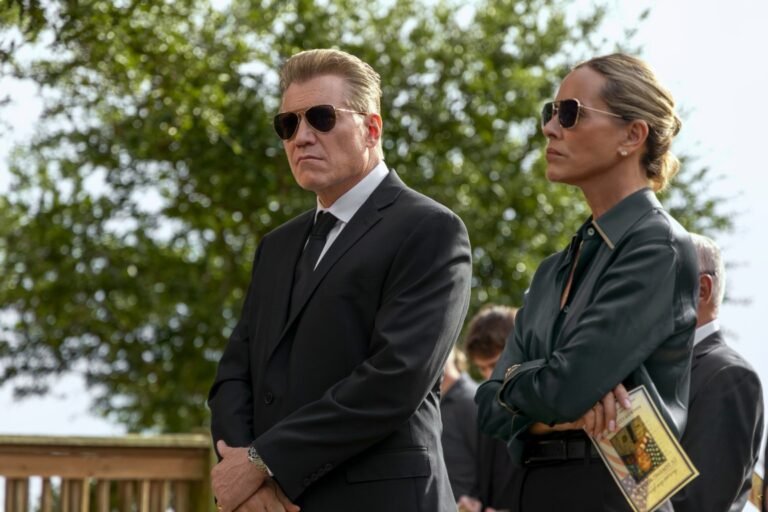 Blood and Soap Bubbles on the Surface of Netflix’s “The Waterfront” | TV/Streaming