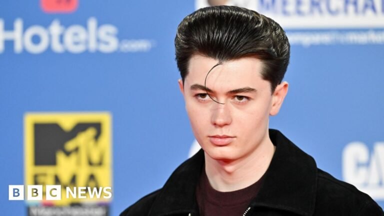 TikTok star Elliot James Reay’s journey from shops to Graceland