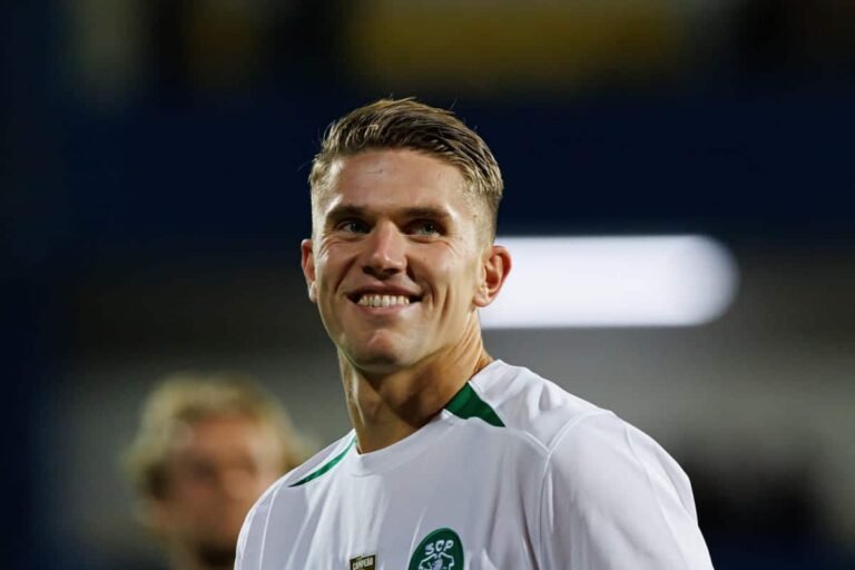 Arsenal complete signing of Viktor Gyokeres Arsenal complete signing of Viktor Gyokeres