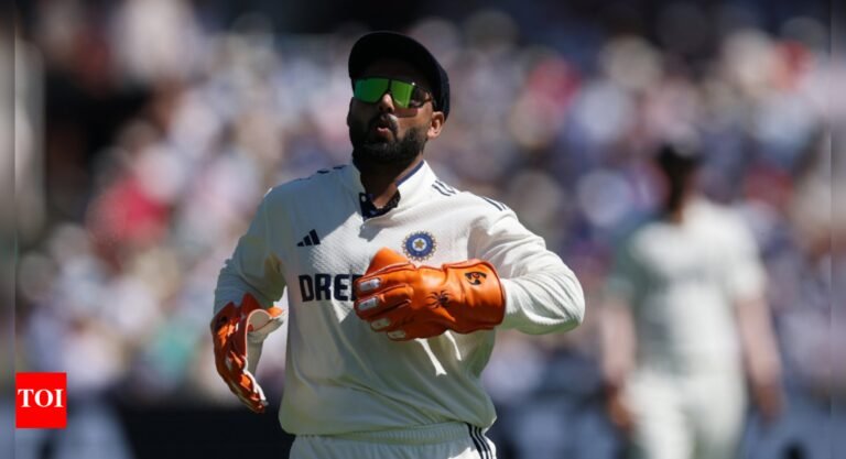 IND vs ENG 3rd Test: Injured but unstoppable – Rishabh Pant breaks MS Dhoni’s record at Lord’s | Cricket News