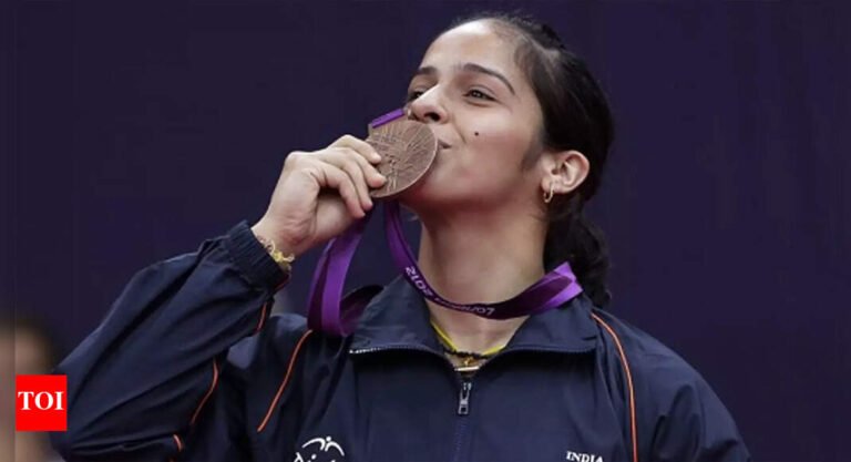 Saina Nehwal studied only till class 12: A look at her journey from classroom to court Saina Nehwal studied only till class 12: A look at her journey from classroom to court