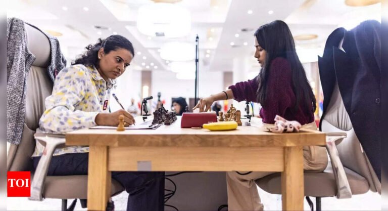 Women’s Chess World Cup Final: Divya Deshmukh lets advantage slip, holds Koneru Humpy to hard-fought draw in Game 1 | Chess News Women’s Chess World Cup Final: Divya Deshmukh lets advantage slip, holds Koneru Humpy to hard-fought draw in Game 1 | Chess News