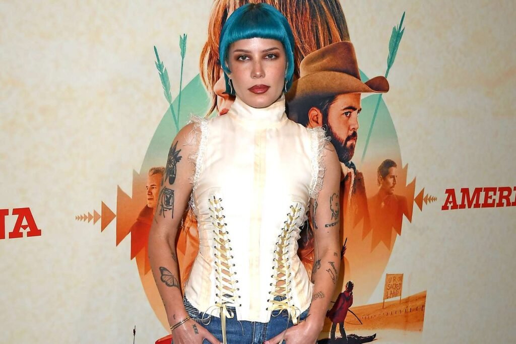 Best Celebrity Red Carpet Style Photos: Updated Daily