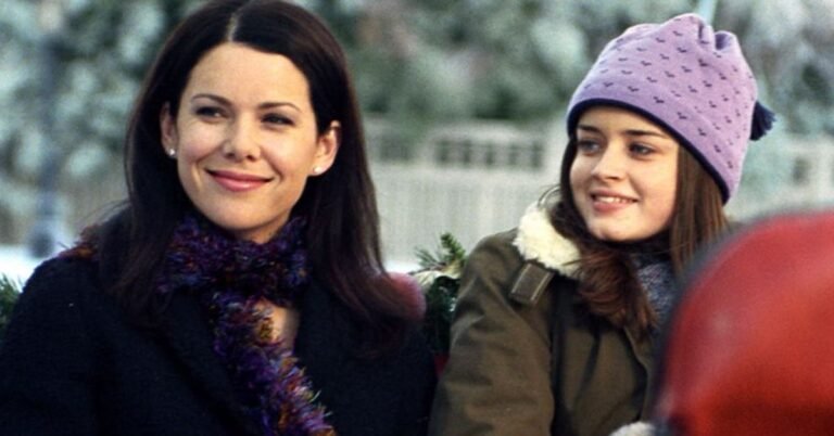 Gilmore Girls documentary Searching for Stars Hollow to reveal new details of beloved show Gilmore Girls documentary Searching for Stars Hollow to reveal new details of beloved show