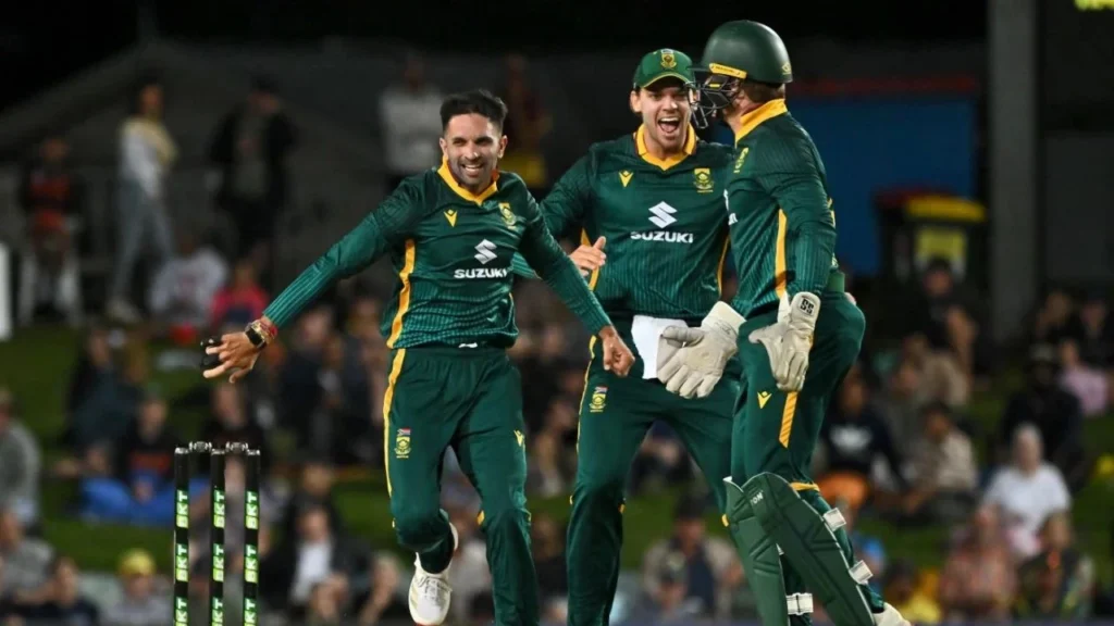 Keshav Maharaj becomes World No.1 ODI bowler, Kuldeep Yadav slips down Keshav Maharaj becomes World No.1 ODI bowler, Kuldeep Yadav slips down