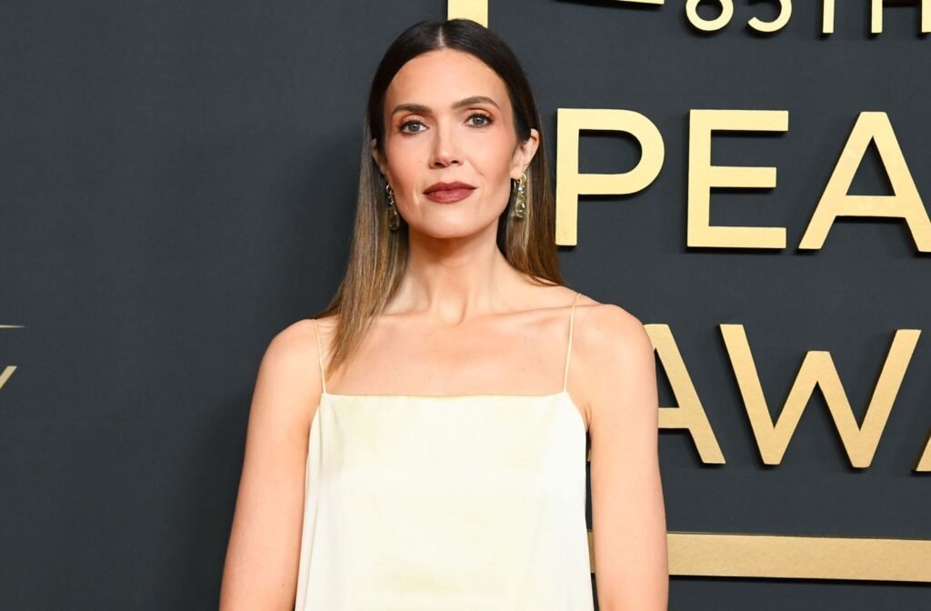 Mandy Moore Calls Out Driver Who Rear-Ended Her Family in Hit-and-Run Mandy Moore Calls Out Driver Who Rear-Ended Her Family in Hit-and-Run