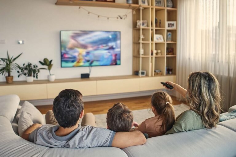 We Inhale 70,000 Pieces of Plastic a Day from Inside Our Homes