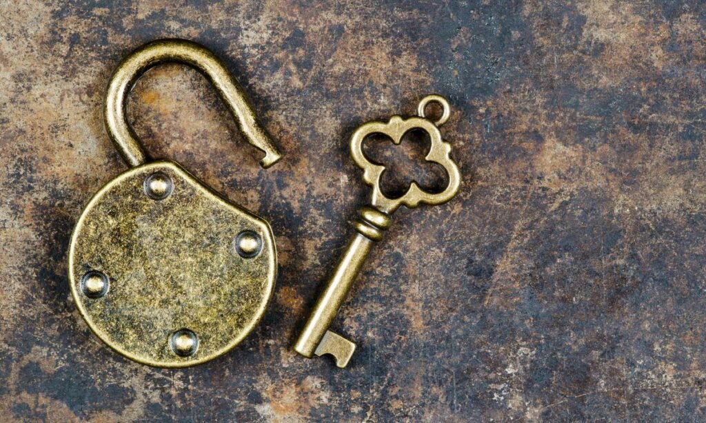 3M in APT, SOL, TRUMP