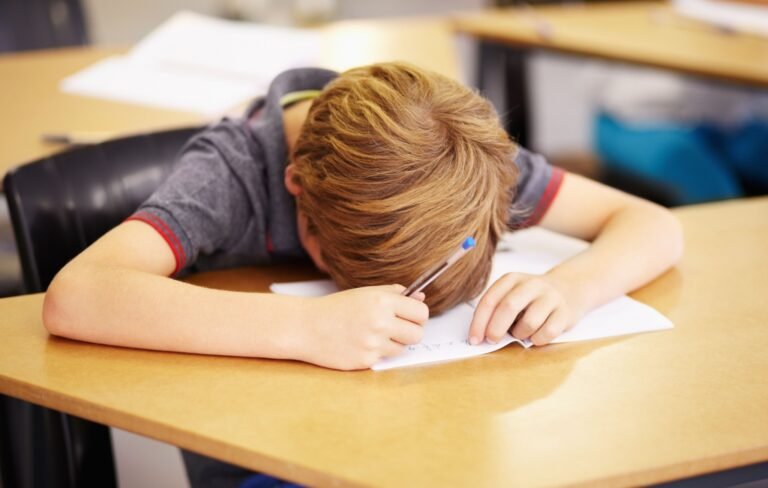 Seven Minutes Outside: The Collapse of Childhood Play Seven Minutes Outside: The Collapse of Childhood Play