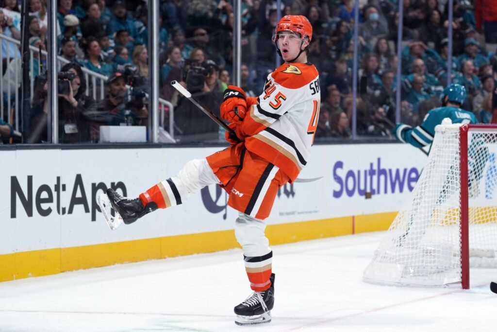 Could Beckett Sennecke be an Impact Player for Anaheim this Season? Could Beckett Sennecke be an Impact Player for Anaheim this Season?