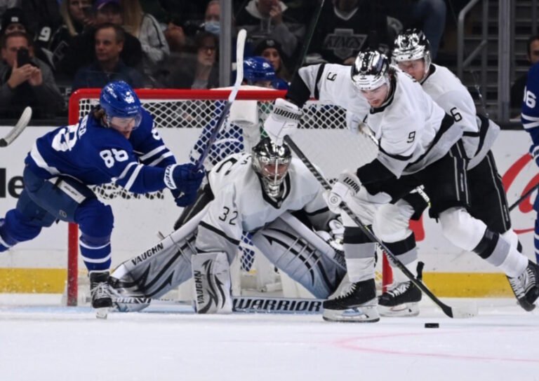 NHL Rumors: The Los Angeles Kings and Adrian Kempe