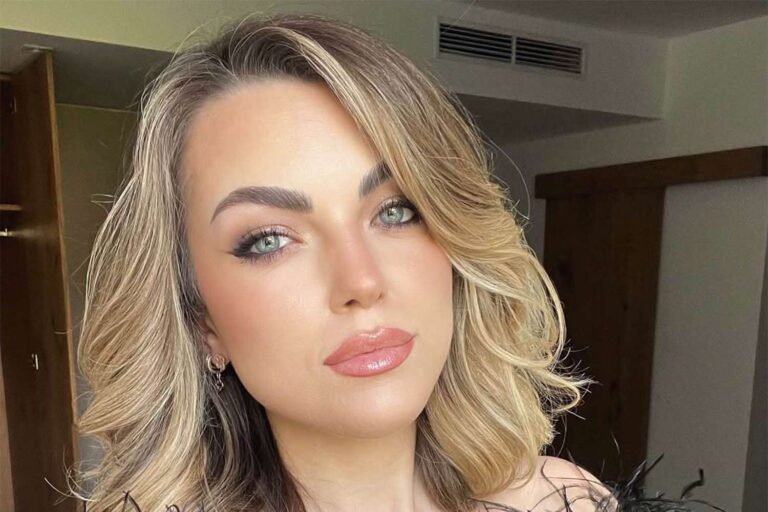 Beauty Influencer Stefanie Pieper, 32, Found Dead in Forest: Report Beauty Influencer Stefanie Pieper, 32, Found Dead in Forest: Report