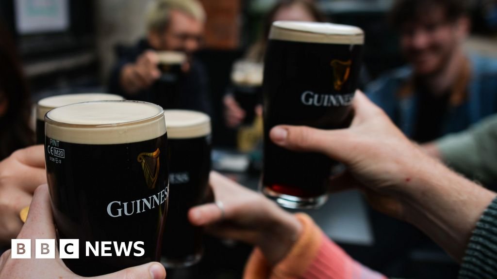 Guinness maker appoints former Tesco chief Dave Lewis as new boss Guinness maker appoints former Tesco chief Dave Lewis as new boss