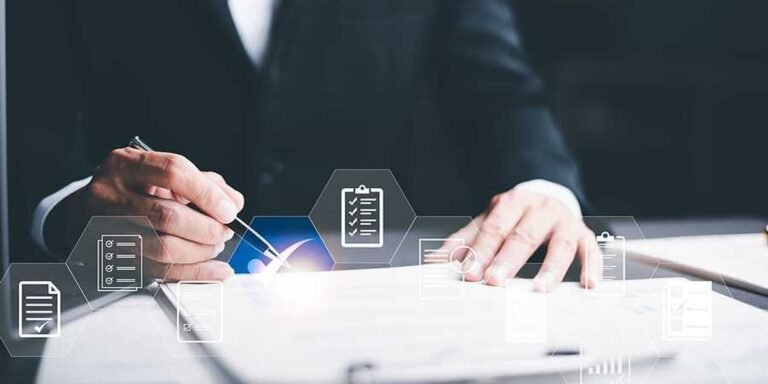 Marketing Without Handcuffs: Grow in Regulated Industries Marketing Without Handcuffs: Grow in Regulated Industries