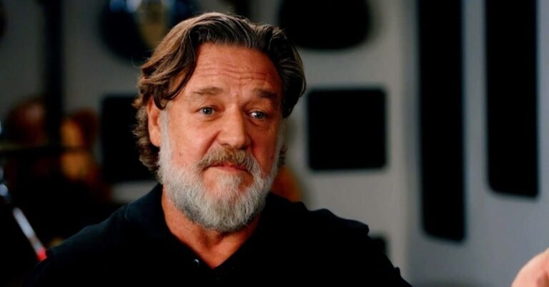 Russell Crowe recalls helping John Laws and wife Caroline Laws after he fell