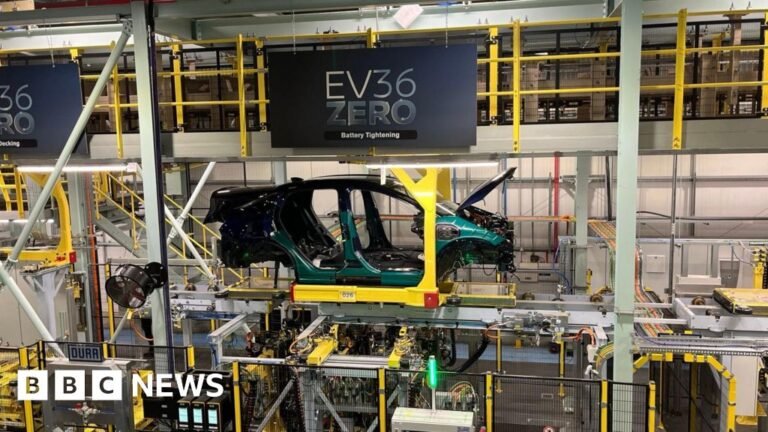 Nissan Leaf production starts in Sunderland