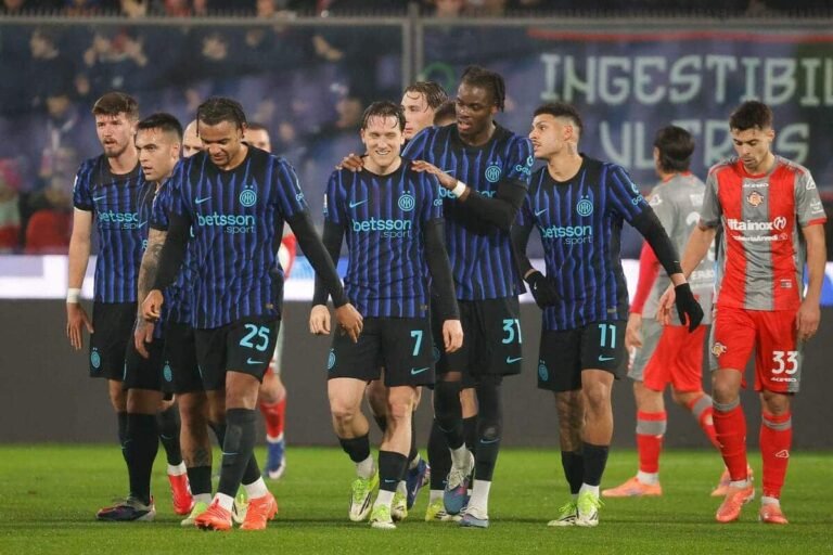 Inter extend lead at Serie A summit while Lyon maintain winning run Inter extend lead at Serie A summit while Lyon maintain winning run