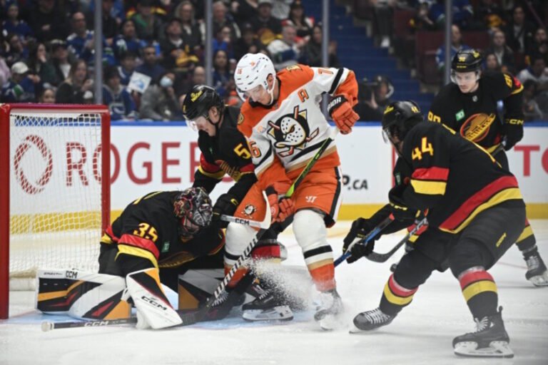 NHL Rumors: Players the Vancouver Canucks Could Target – Distressed and Prospects NHL Rumors: Players the Vancouver Canucks Could Target – Distressed and Prospects