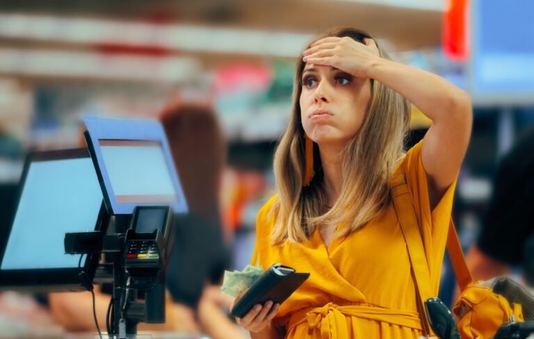 What Do Consumers Know That GDP Aggregates Don’t? What Do Consumers Know That GDP Aggregates Don’t?